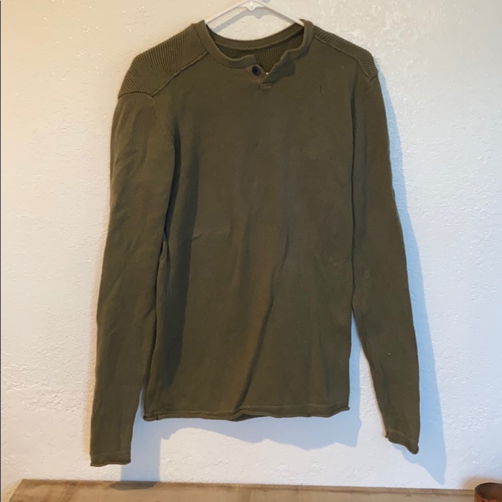 SOLD Hurley sweater